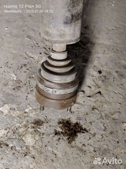 Кардан передний Chevrolet Niva Bertone 2012г б.у