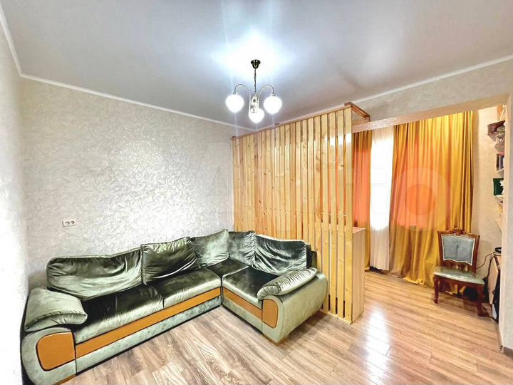 2-к. квартира, 61 м², 1/10 эт.