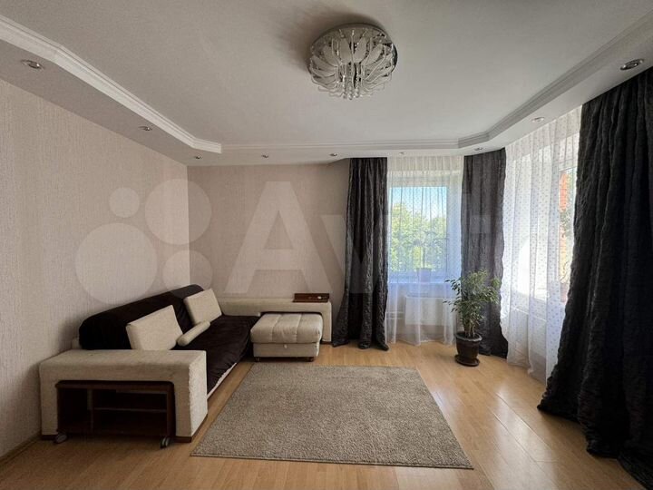 3-к. квартира, 91 м², 5/17 эт.