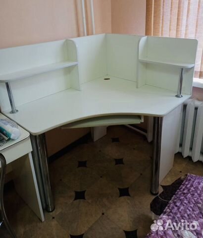 Компьютерный стол