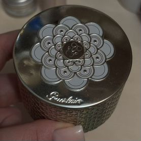 Guerlain meteorites