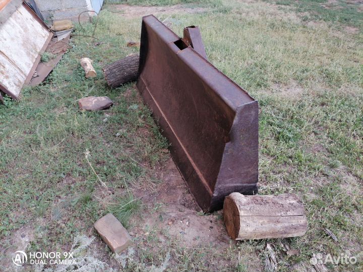 Лопата на трактор