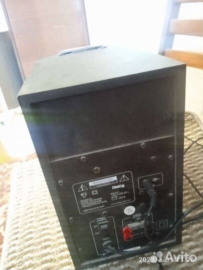 Сабвуфер, рабочий, потёртости, есть, на фото