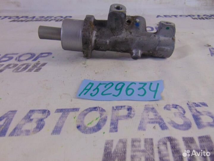 Цилиндр тормозной главный для Nissan Tiida 1 2004