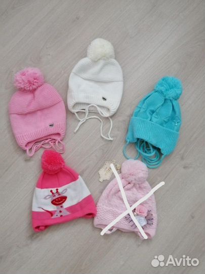 Шапки новые весна-осень р. 2,3 года