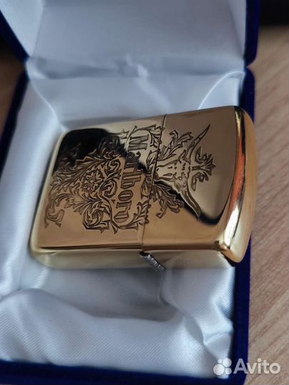 Зажигалка Marlboro zippo armor