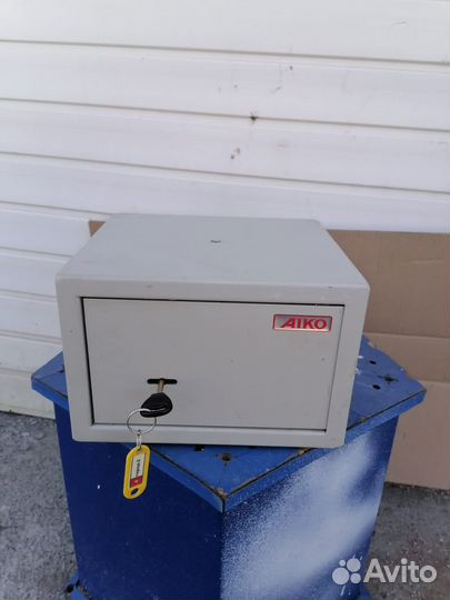 Сейф aiko