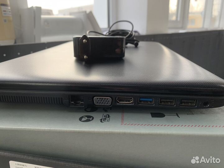 Ноутбук asus k751n 17”