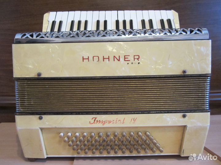 Аккордеон hohner imperial 4