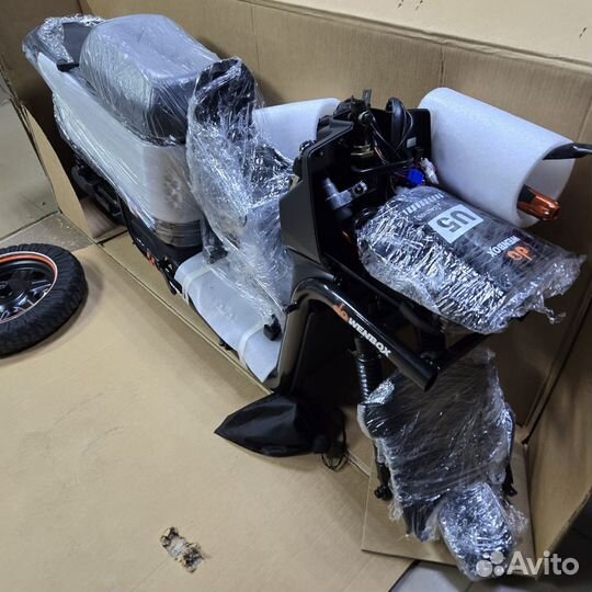 Электровелосипед Wenbox u5