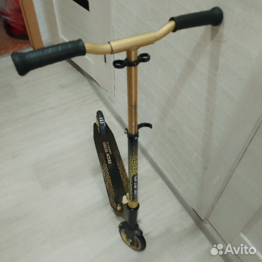 Самокат детский двухколесный
