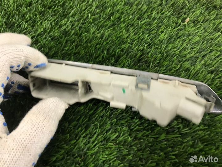 Поворотник передний правый Bmw 5 F10 N52B25 2011