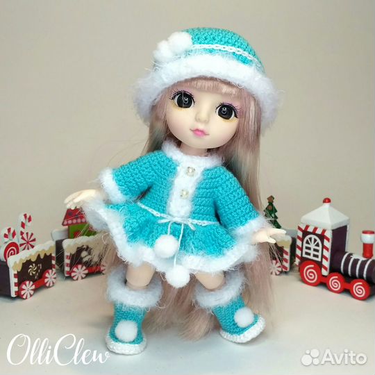 Кукла шарнирная с одеждой