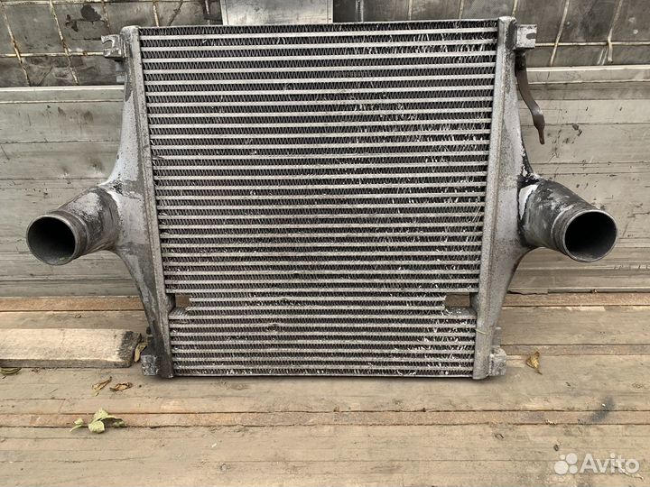 Интеркулир iveco