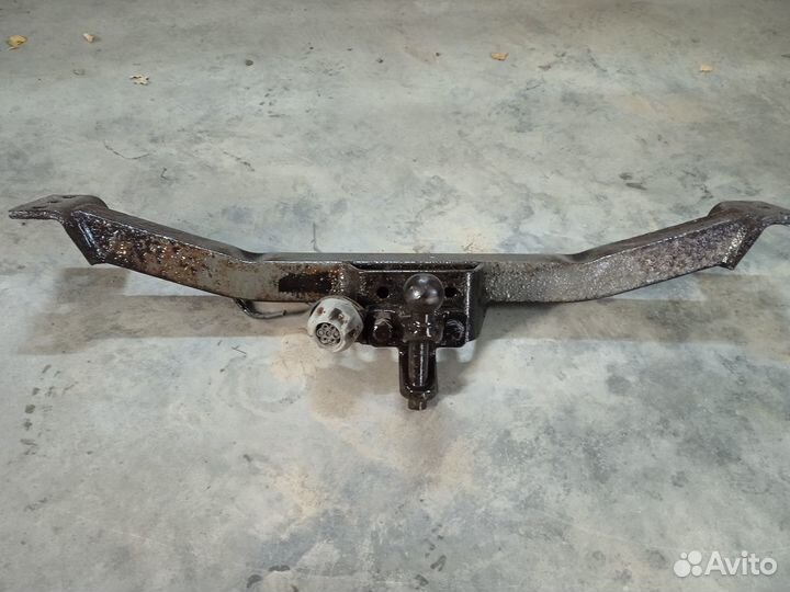 Фаркоп на митсубиси паджеро 2