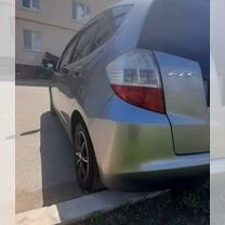 Honda Fit 1.5 AT, 2010, 155 500 км, с пробегом, цена 460 000 руб.