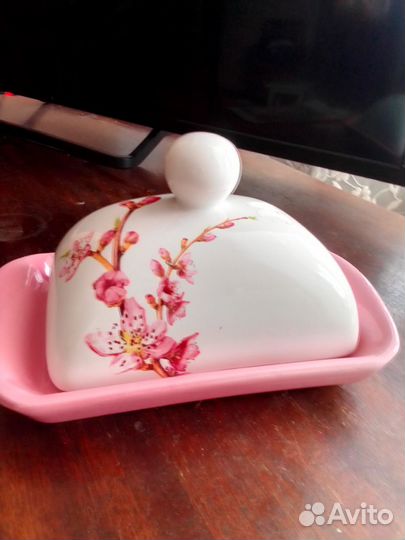 Масленка фарфоровая
