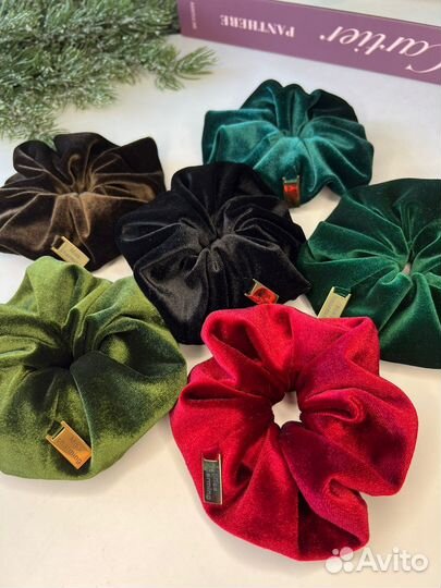 Заколка и очень много красоты для девочек