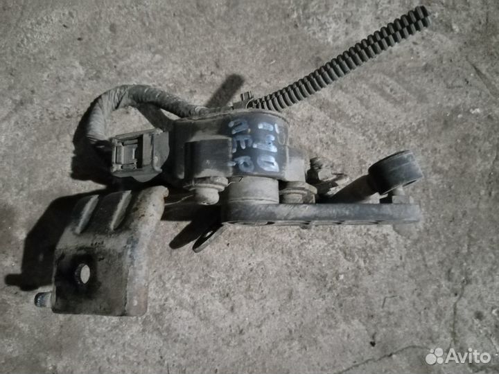 Датчик дорожного просвета на Хендай I40/ 2014 год