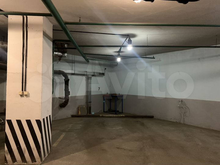 Машиноместо, 16 м²