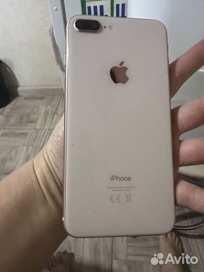 iPhone 8 Plus, 64 ГБ