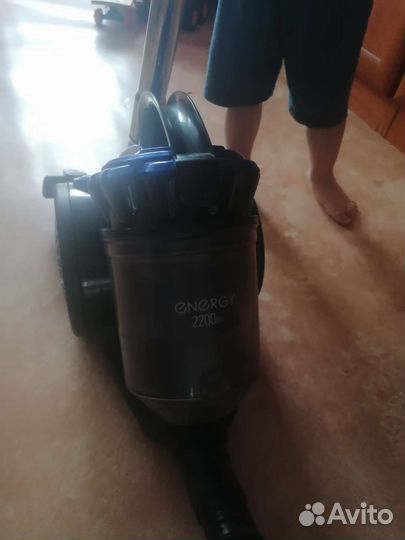 Продам пылесос бу