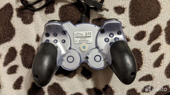 Джойстик (геймпад) media-tech Pathfinder MT1502