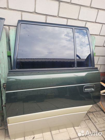 Двери для mazda mpv 1998