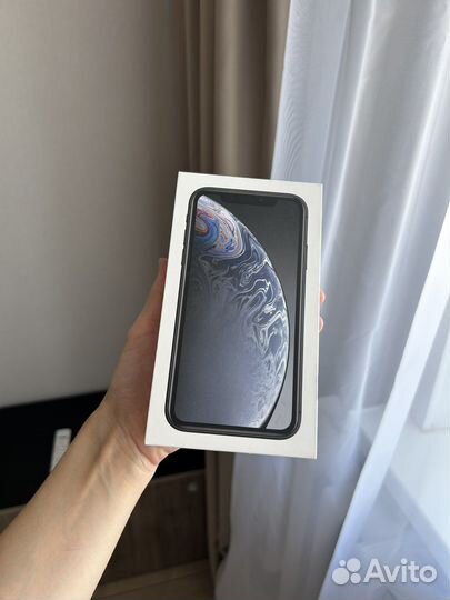 Продам iPhone xr