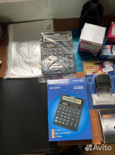 Калькулятор Citizen и канцтовары
