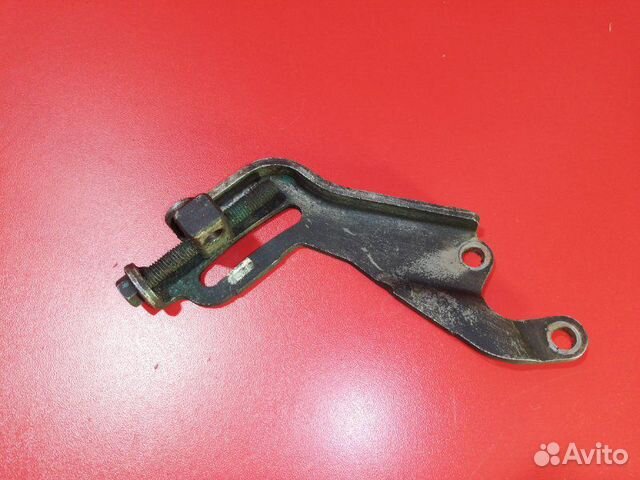 Натяжитель ремня гидроусилителя Nissan Tino HV10