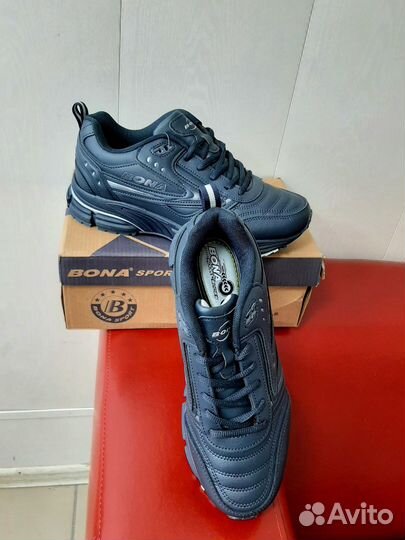Кроссовки bona