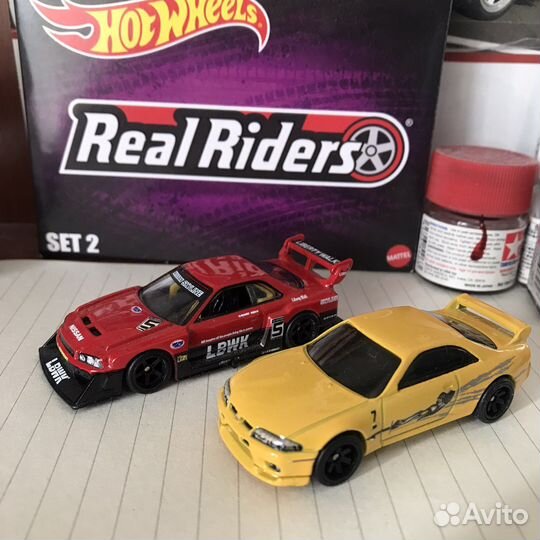 Hot wheels premium