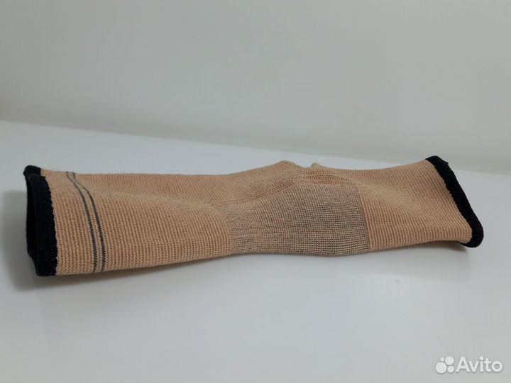 Бандаж на голеностопный сустав BCA 400