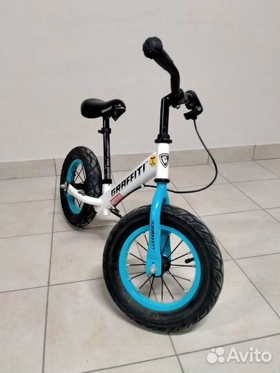 Беговел graffiti