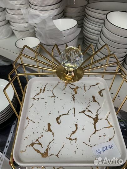 Блюдо фарфоровое