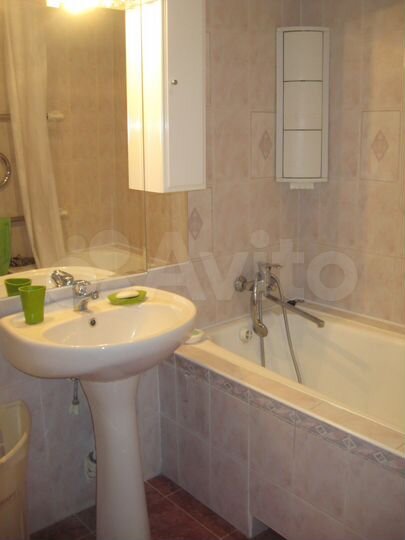 2-к. квартира, 48 м², 8/9 эт.