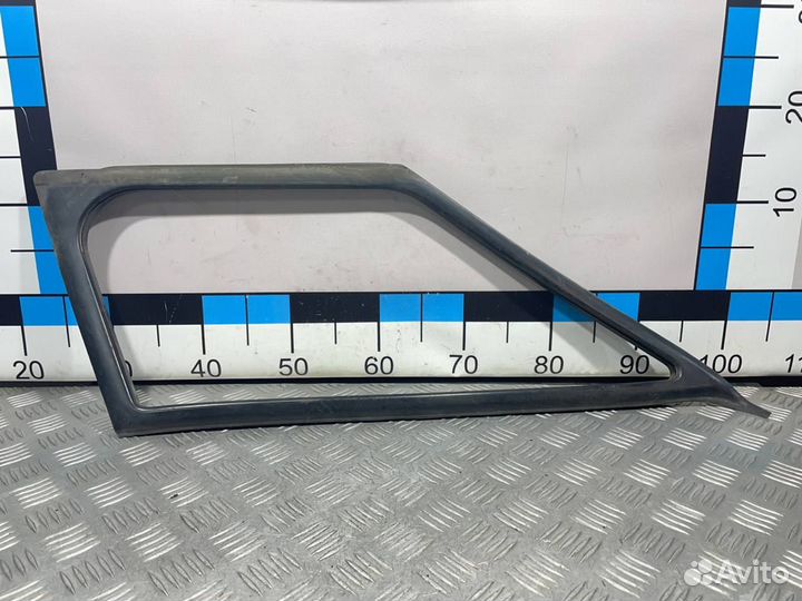 Б/У Уплотнитель стекла двери VW crafter