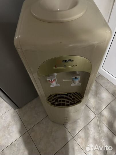 Кулер для воды бу