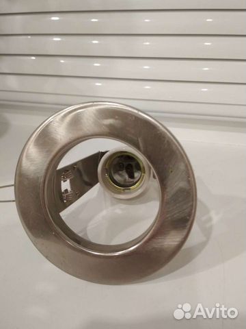 Светильник встраиваемый