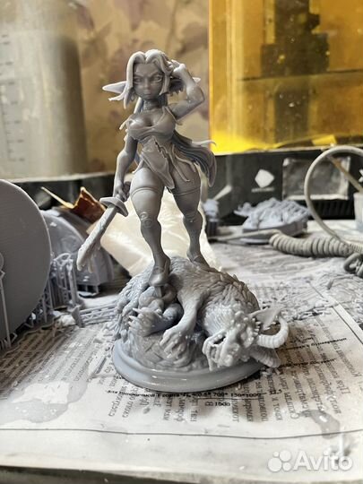 Фигурки рыцарей