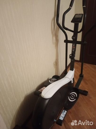 Эллиптический тренажер domyos