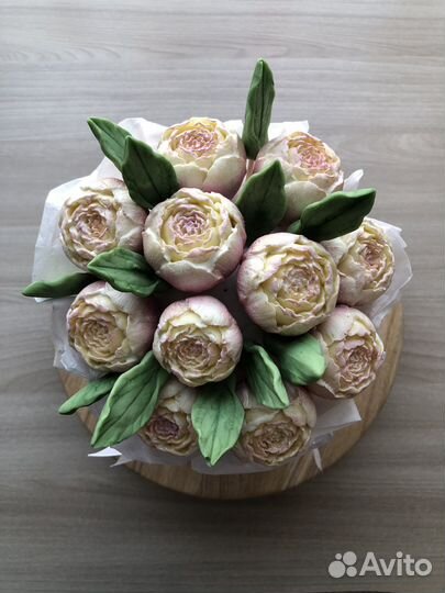 Подарки, шоколад, сладкие букеты, цветы