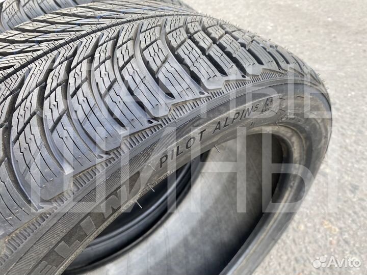 Michelin Pilot Alpin 5 SUV 325/40 R22 114V