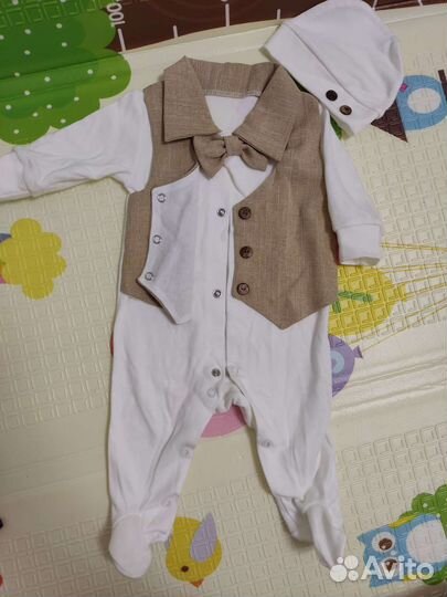 Костюм нарядный