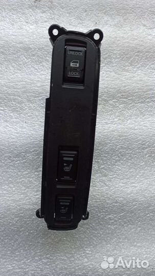 Блок управления подогревом сидений Nissan note