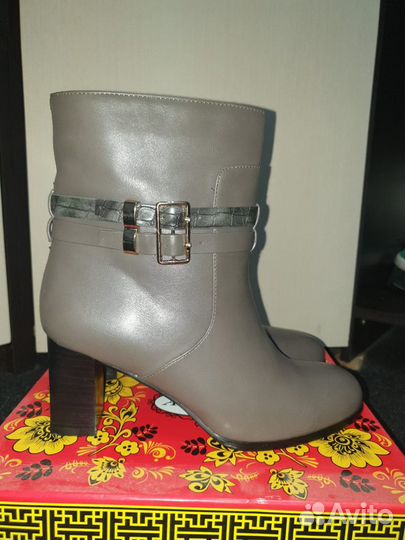 Ботинки осенние