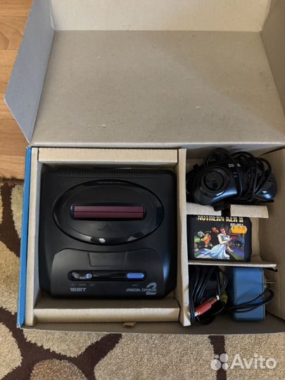 Игровая ариставка sega из 2000х