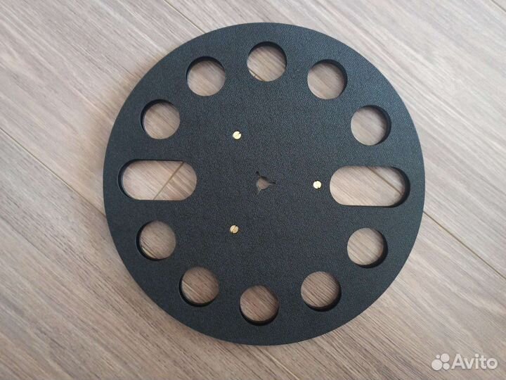 Катушка для намотки магнитной ленты