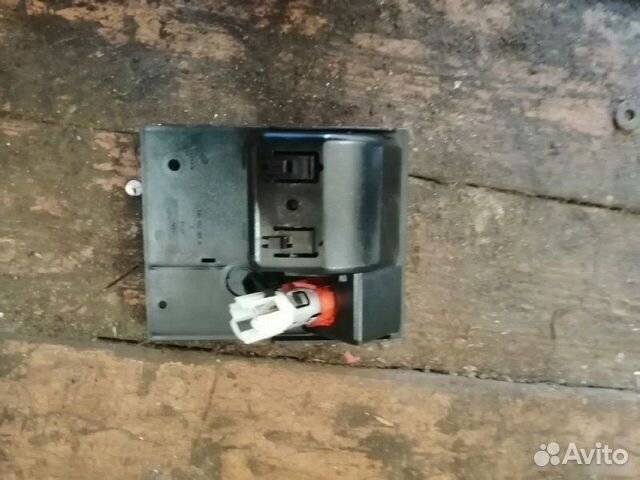 Пепельница передняя Volkswagen Golf 4